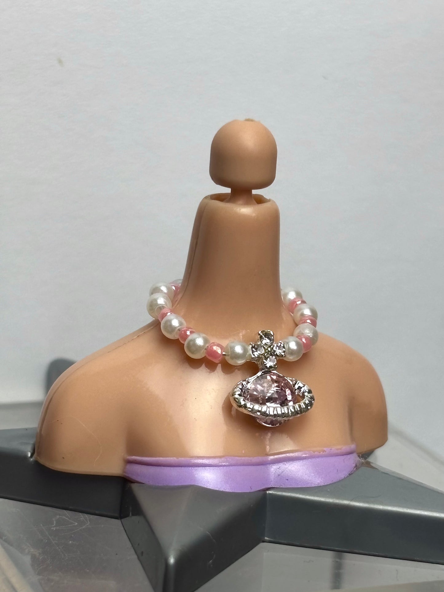 The Vivi Pearl Necklace. (V2)