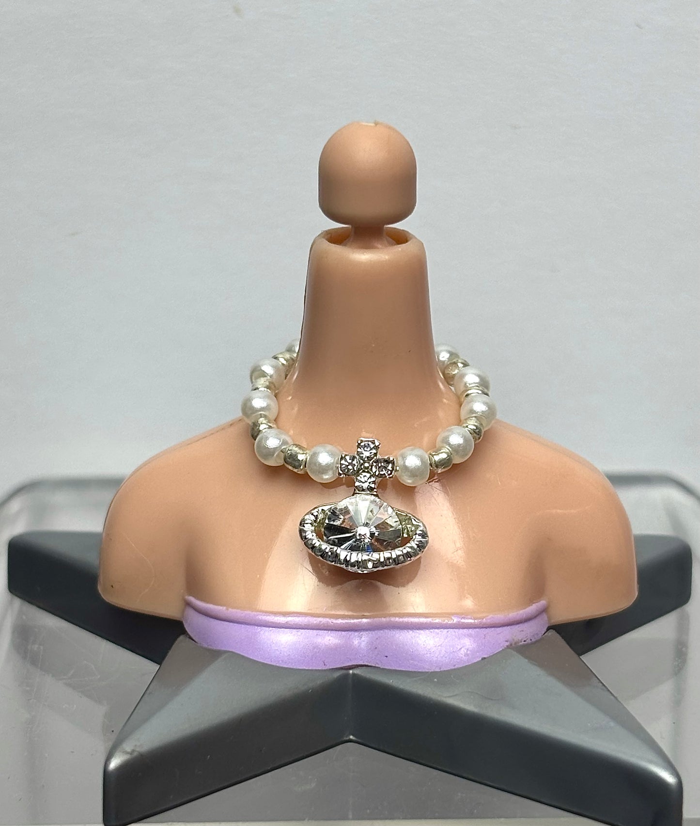 The Vivi Pearl Necklace. (V2)