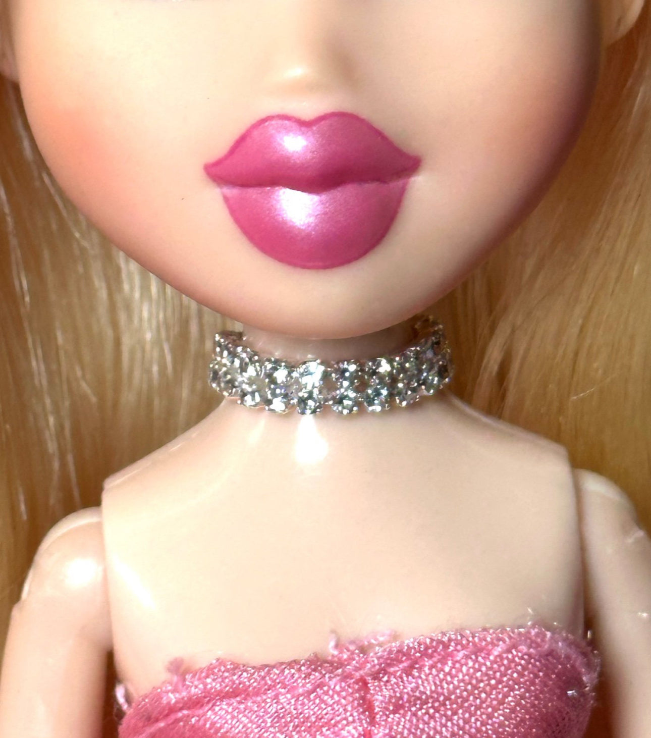 The Double Choker.