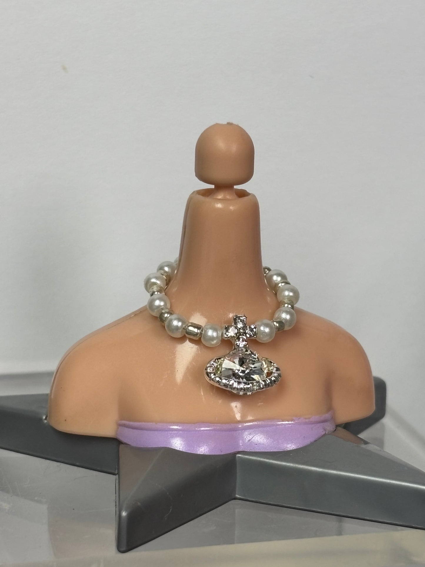 The Vivi Pearl Necklace. (V2)